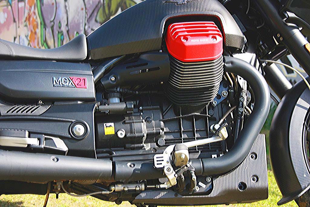 Moto Guzzi MGX21 (6)