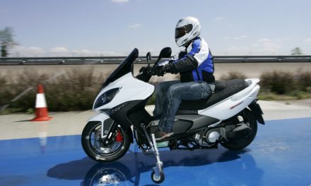 Fotos Kymco Xciting 500 ABS 2009  (23 imagenes)