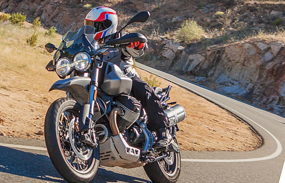 Prueba Moto Guzzi V85TT 2019: TRAIL, VINTAGE, DISEÑO