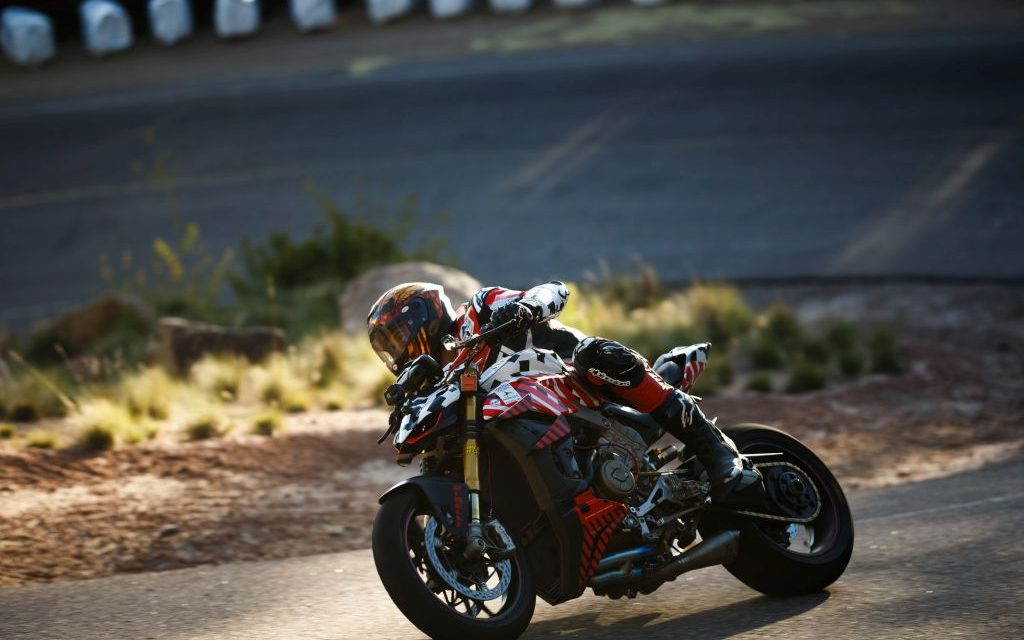 Fotos Ducati Streetfighter V4 2019