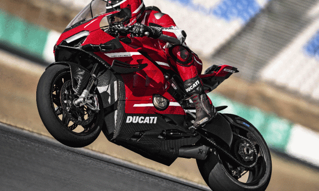Ducati Superleggera V4: Super exclusiva, super Racing, super Ducati