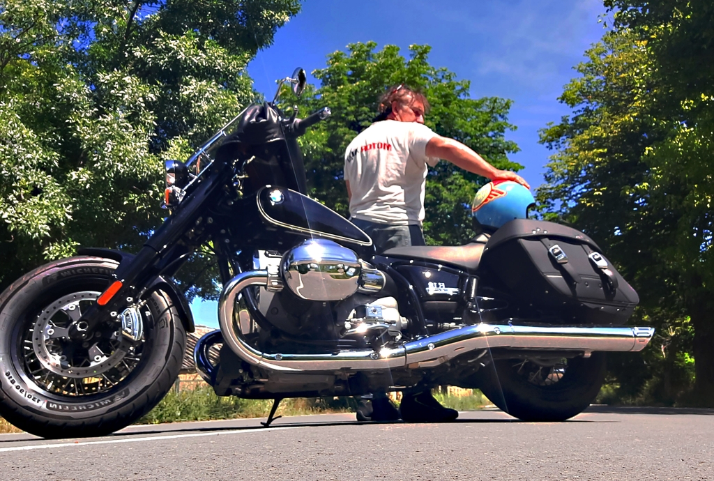 PRUEBA A FONDO BMW R18 CLASSIC FIRST EDITION: VIAJAR CON MÚSCULO DESDE ...