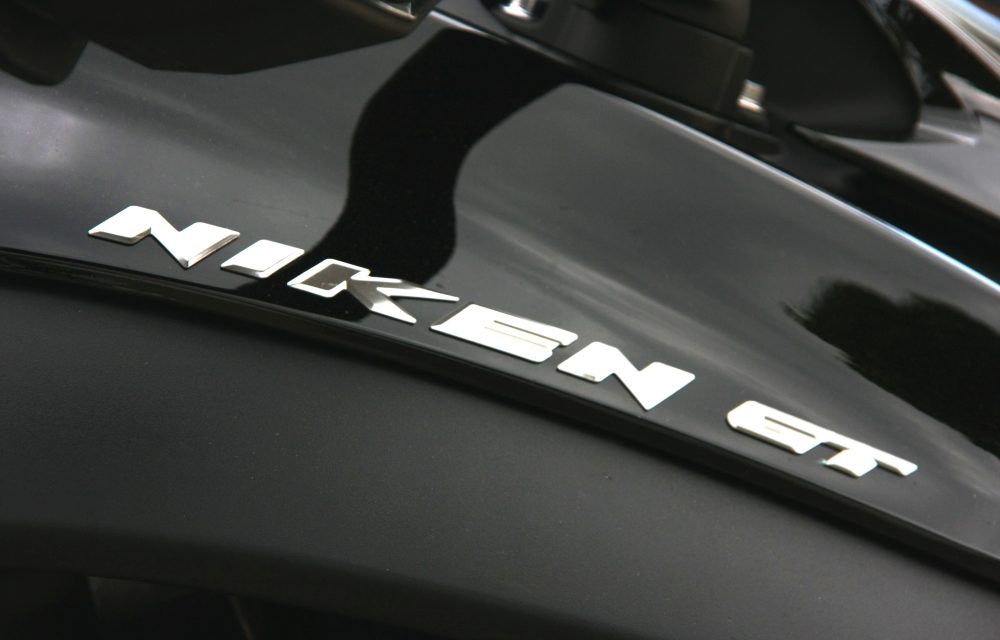 Fotos  Yamaha Niken GT 2023 prueba